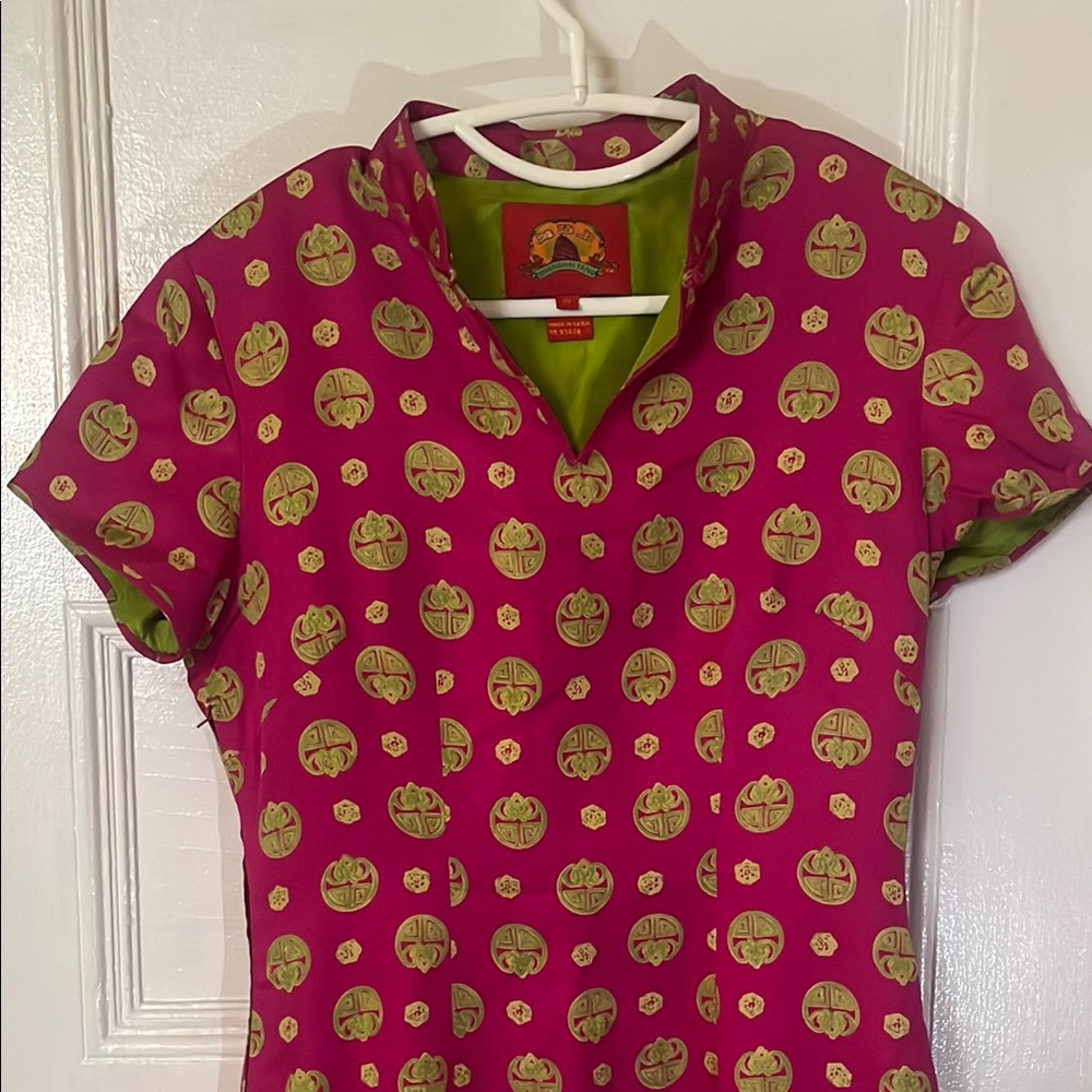 Shanghai Tang Pink and Green Blouse Vibrant Top